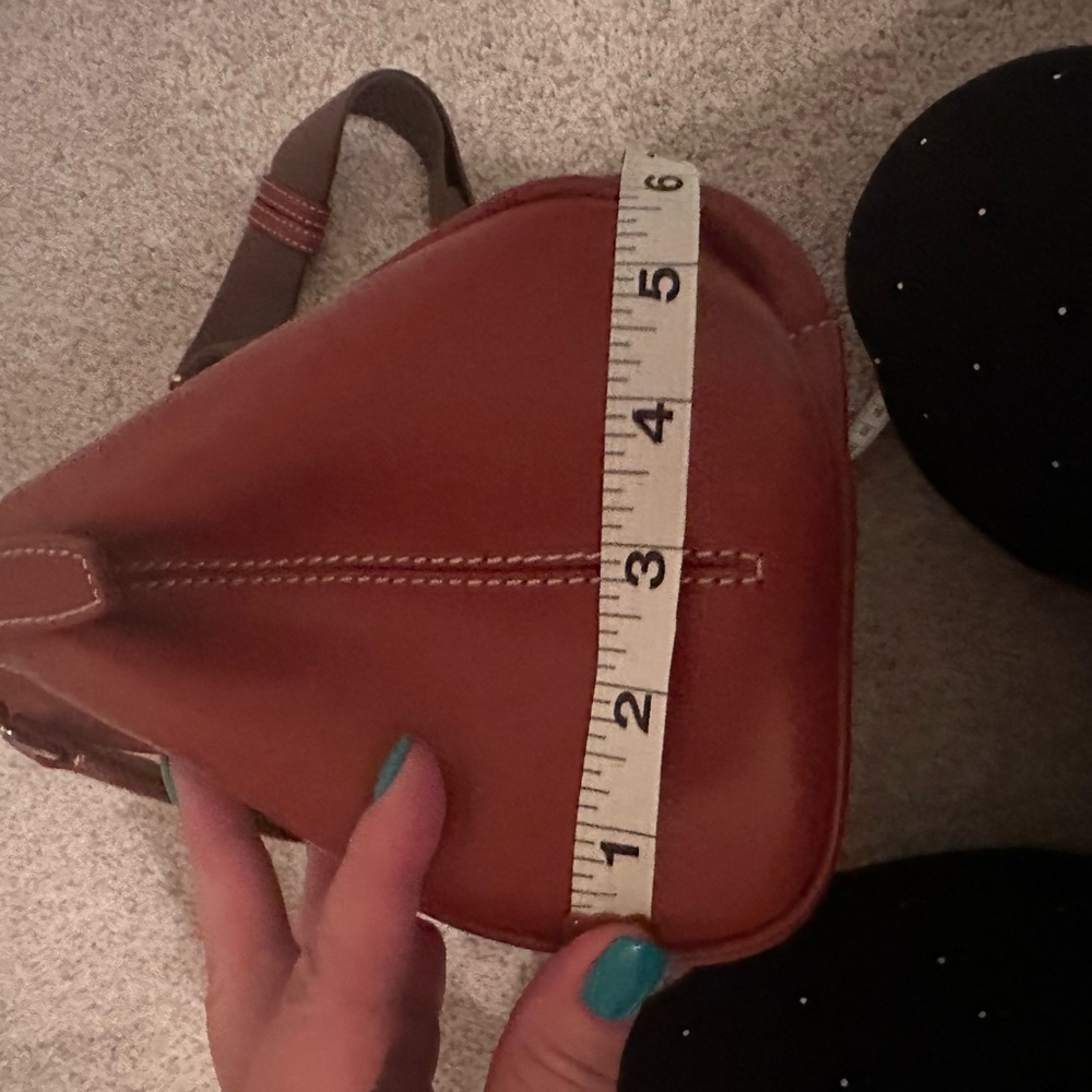 Dooney & Bourke Handbag - Picture 8 of 13